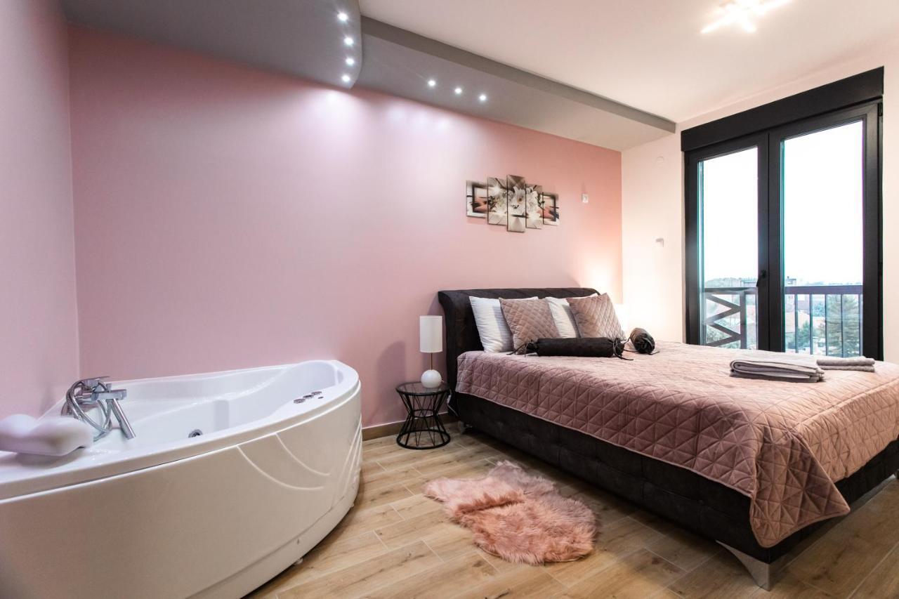 Room Jacuzzi “Athena” Subotica Exteriér fotografie