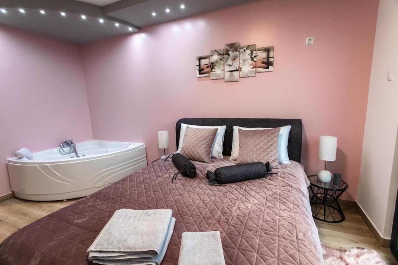 Room Jacuzzi “Athena” Subotica Exteriér fotografie
