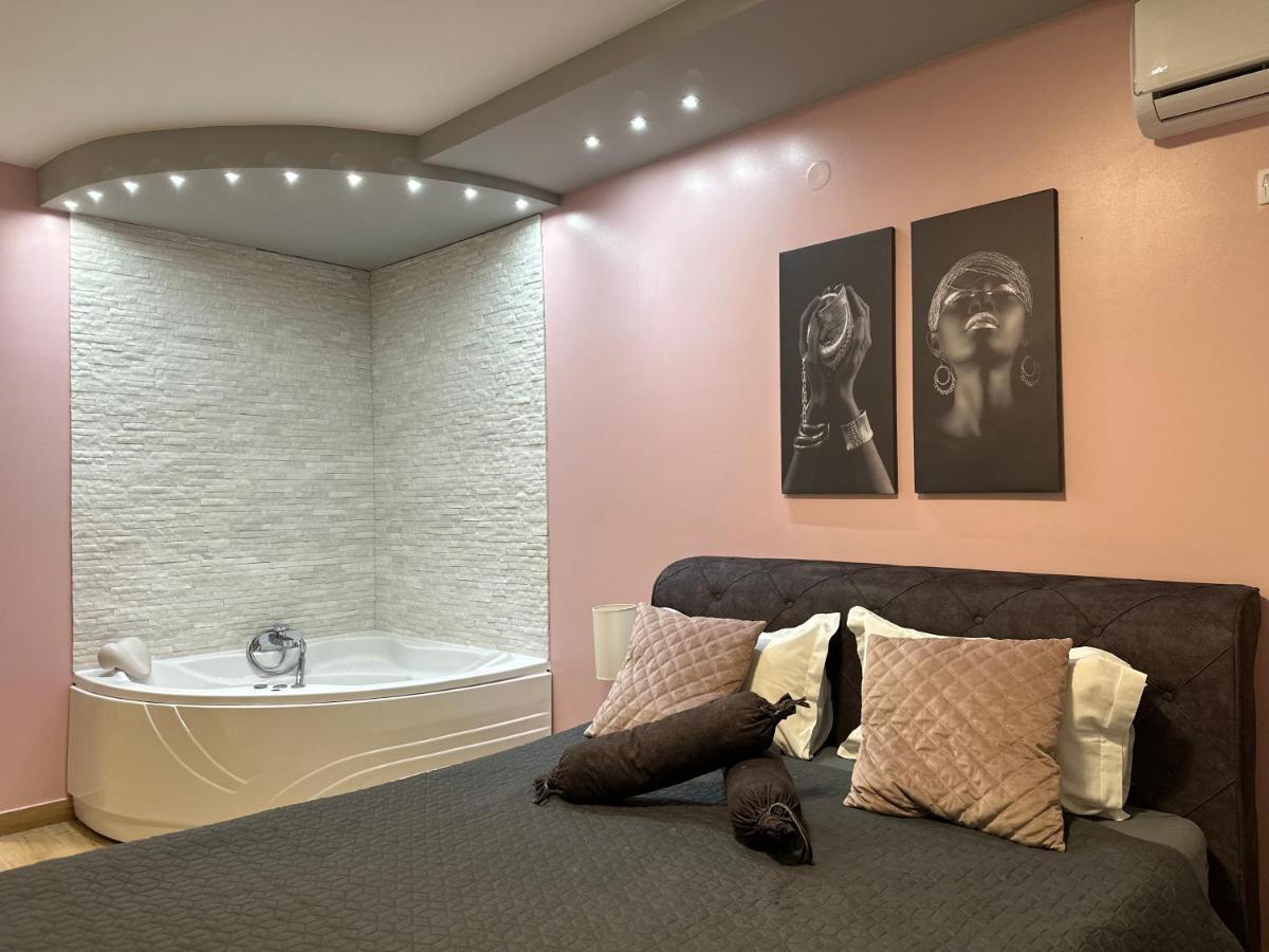Room Jacuzzi “Athena” Subotica Exteriér fotografie